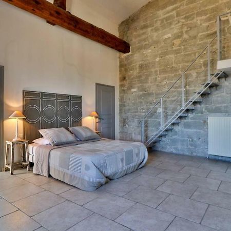 Le Posterlon Bed & Breakfast Caumont-sur-Durance Ngoại thất bức ảnh