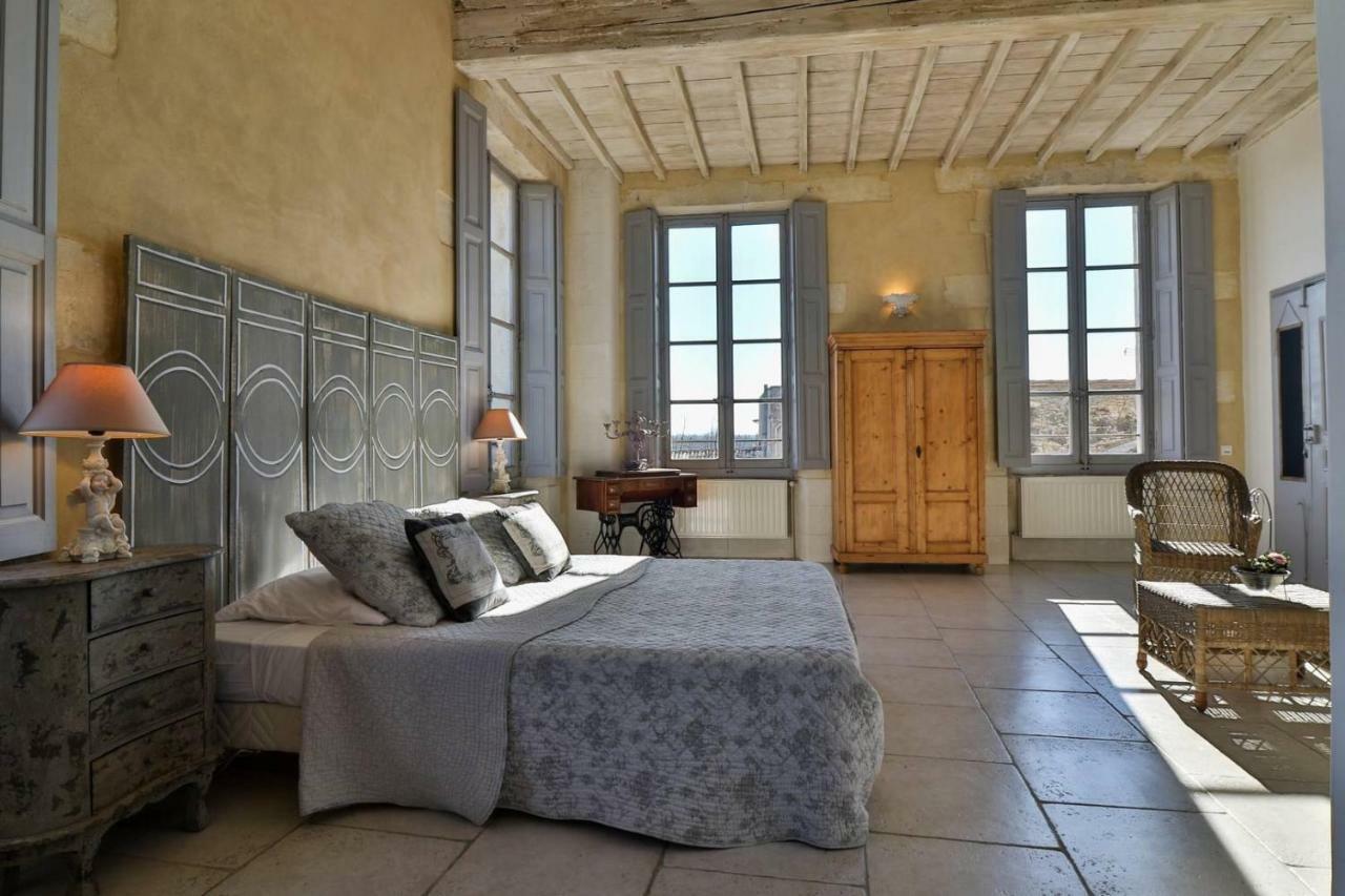 Le Posterlon Bed & Breakfast Caumont-sur-Durance Ngoại thất bức ảnh